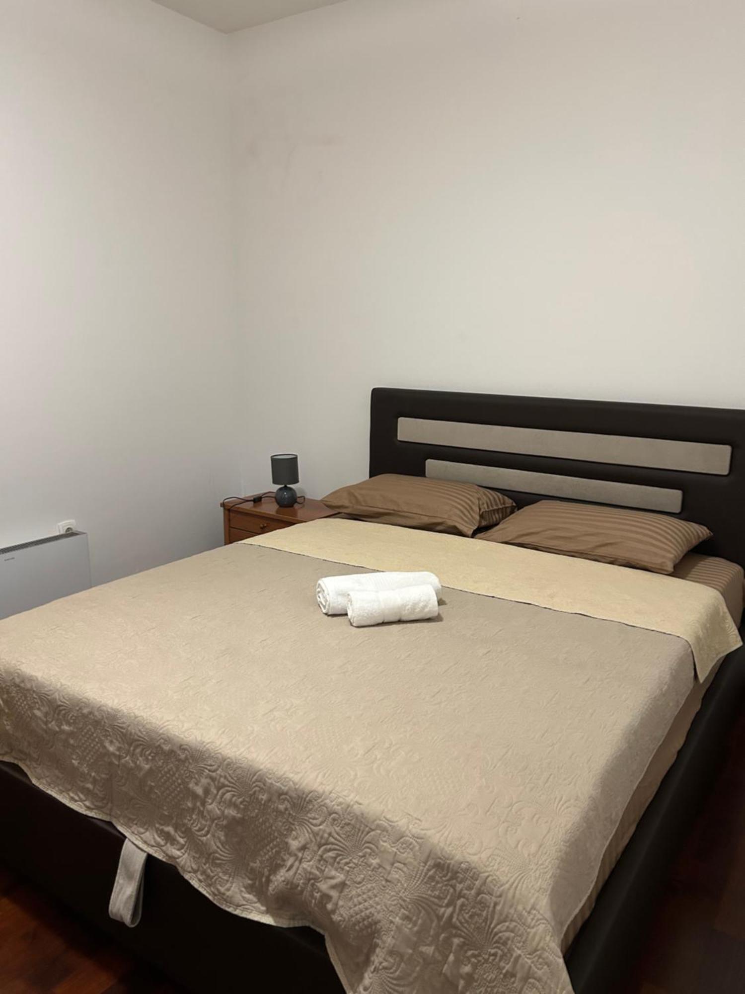 Apartman Josip 科托尔 外观 照片